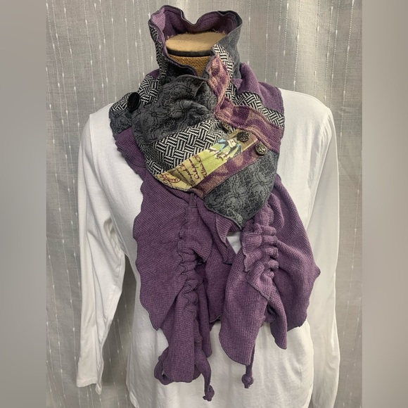 Silk Worm original drawstring scarf - Picture 1 of 5